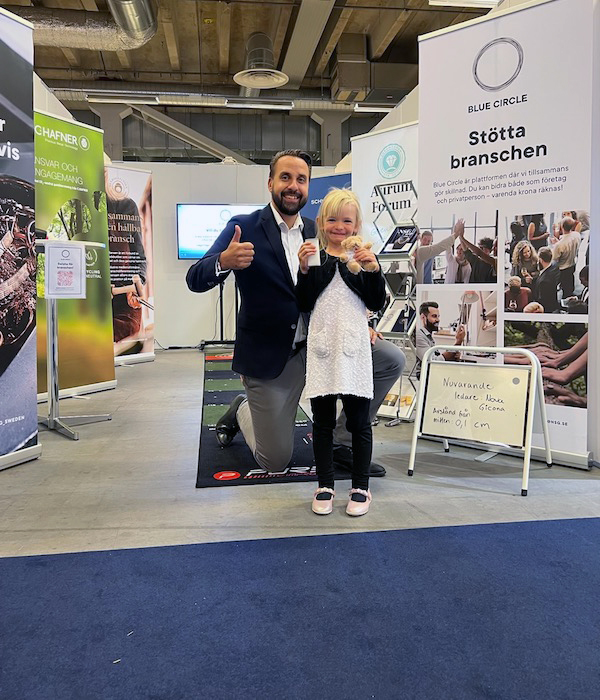 blue circle tävling nova