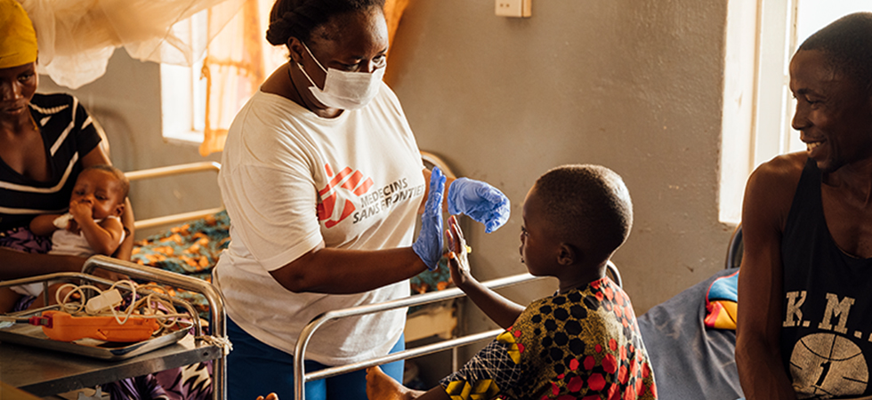 Årets julgåva till läkare utan gränser